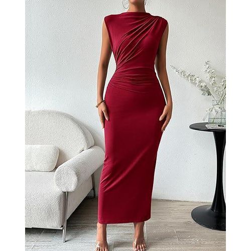 JK Designes: sleeveless back-slit pleated bodycon dress.