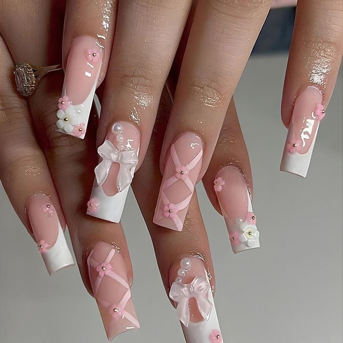 Press on Nails Medium Long Rhinestone Pink False Nails Square Bling Glossy 3D False Nail Tips